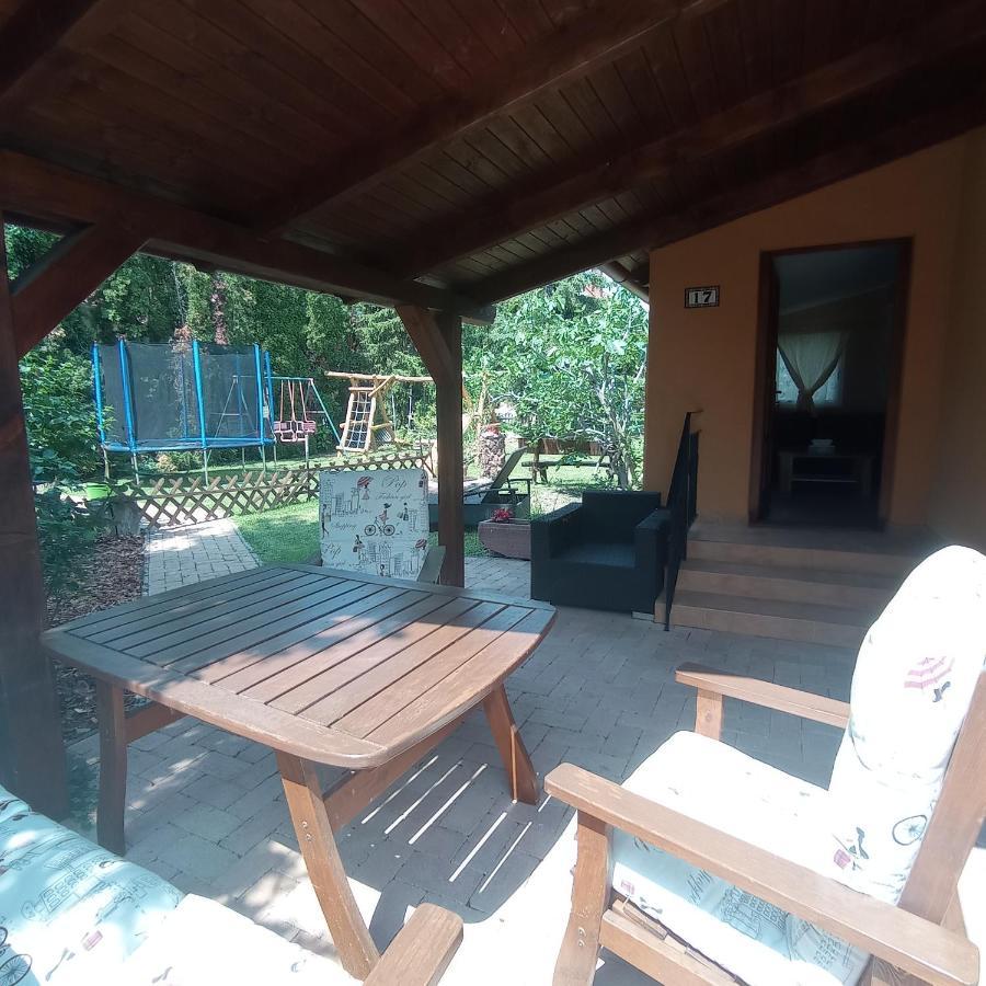 Alsóörs Rozsa Apartman מראה חיצוני תמונה