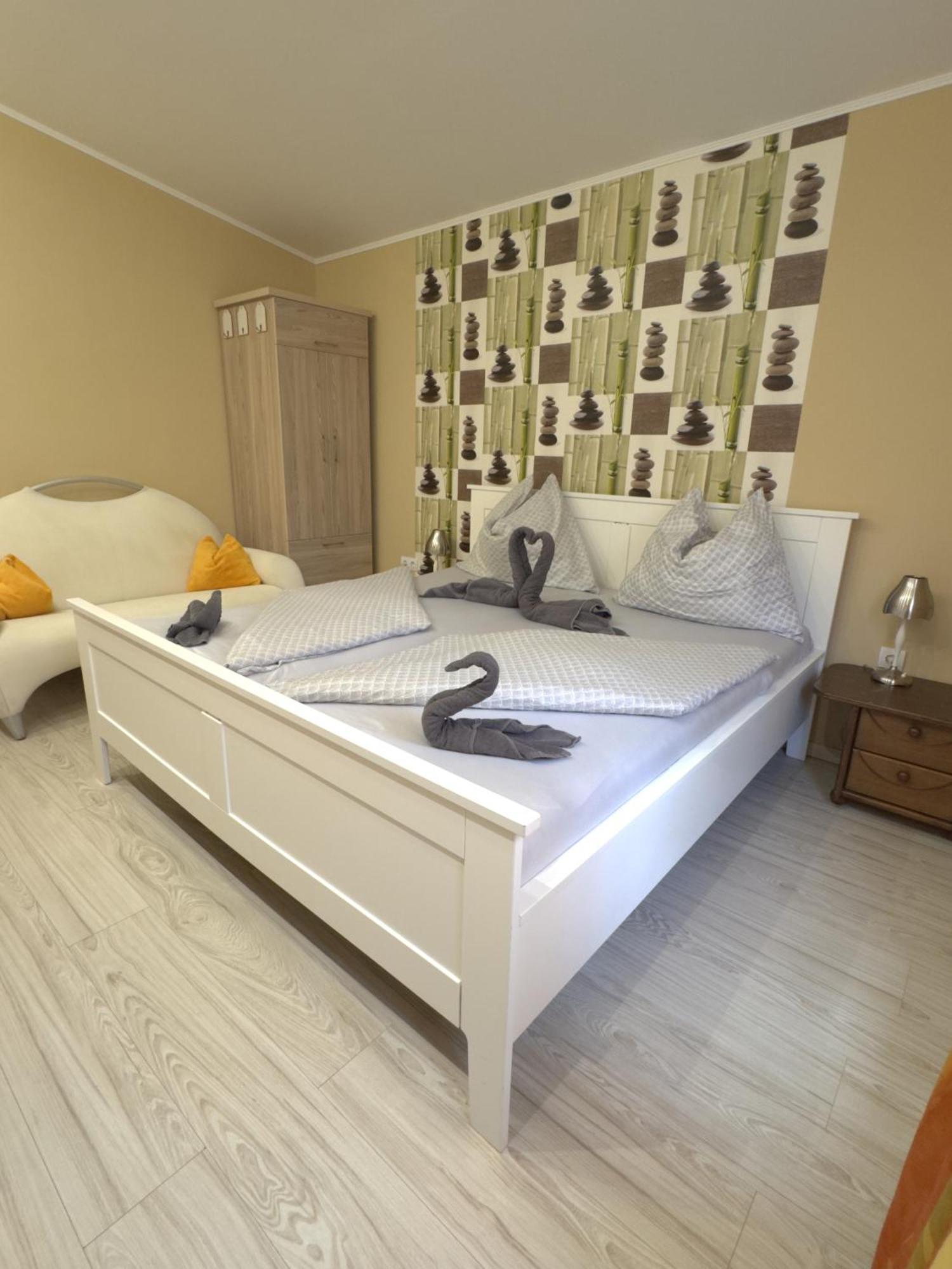 Alsóörs Rozsa Apartman חדר תמונה